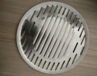 Vỉ inox tấm kín giữa