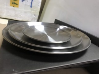 Đĩa tròn inox 2  lớp Hàn Quốc. Trắng sz 17cm