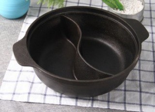 Nồi lẩu gang